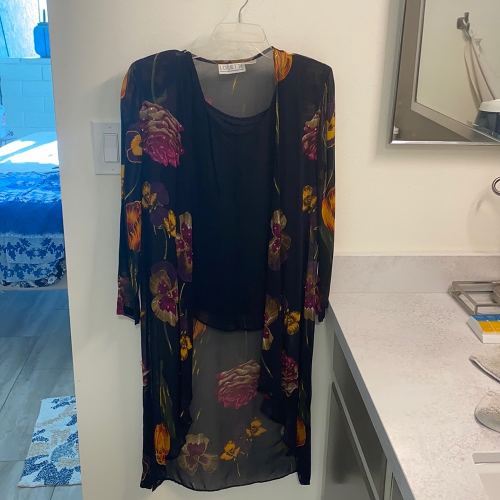 Tank top with floral duster jacket - excellent